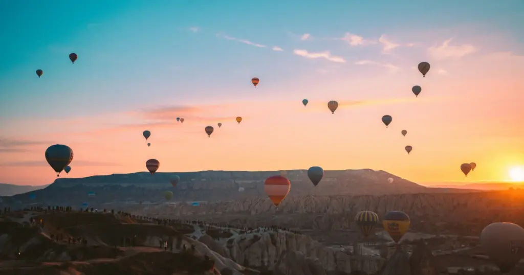 Hot air balloonCTA